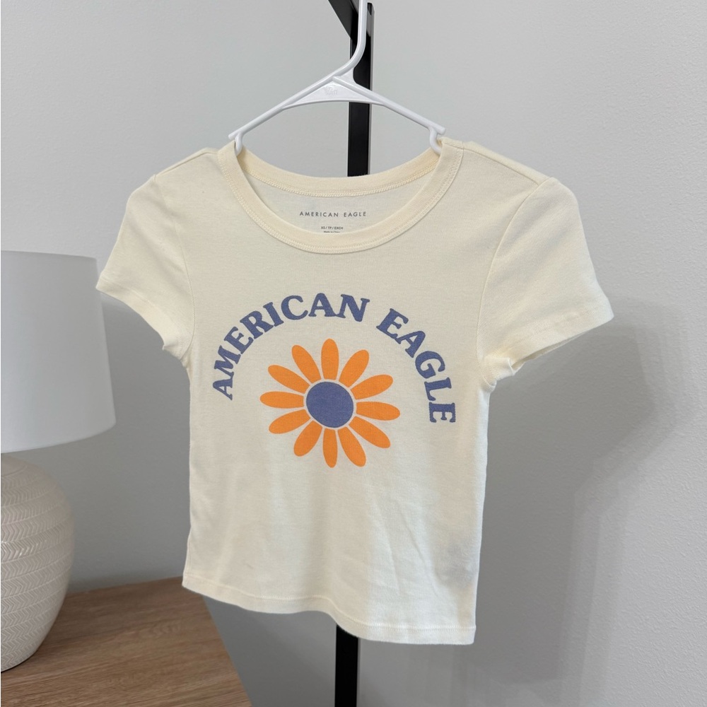 American Eagle Short Sleeve Tee Size XS